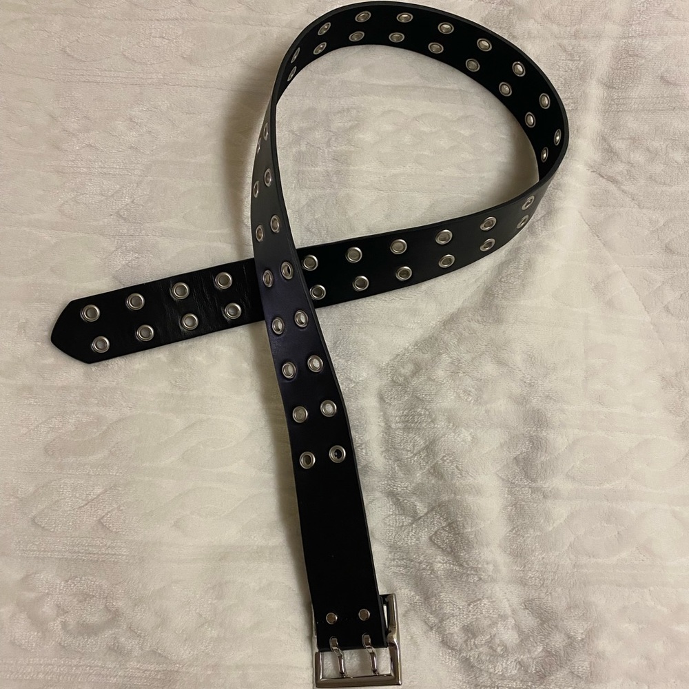 Urban Outfitters belt
